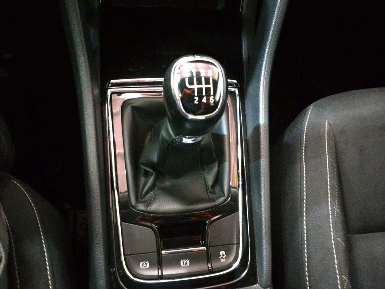 Foto Skoda Karoq 11