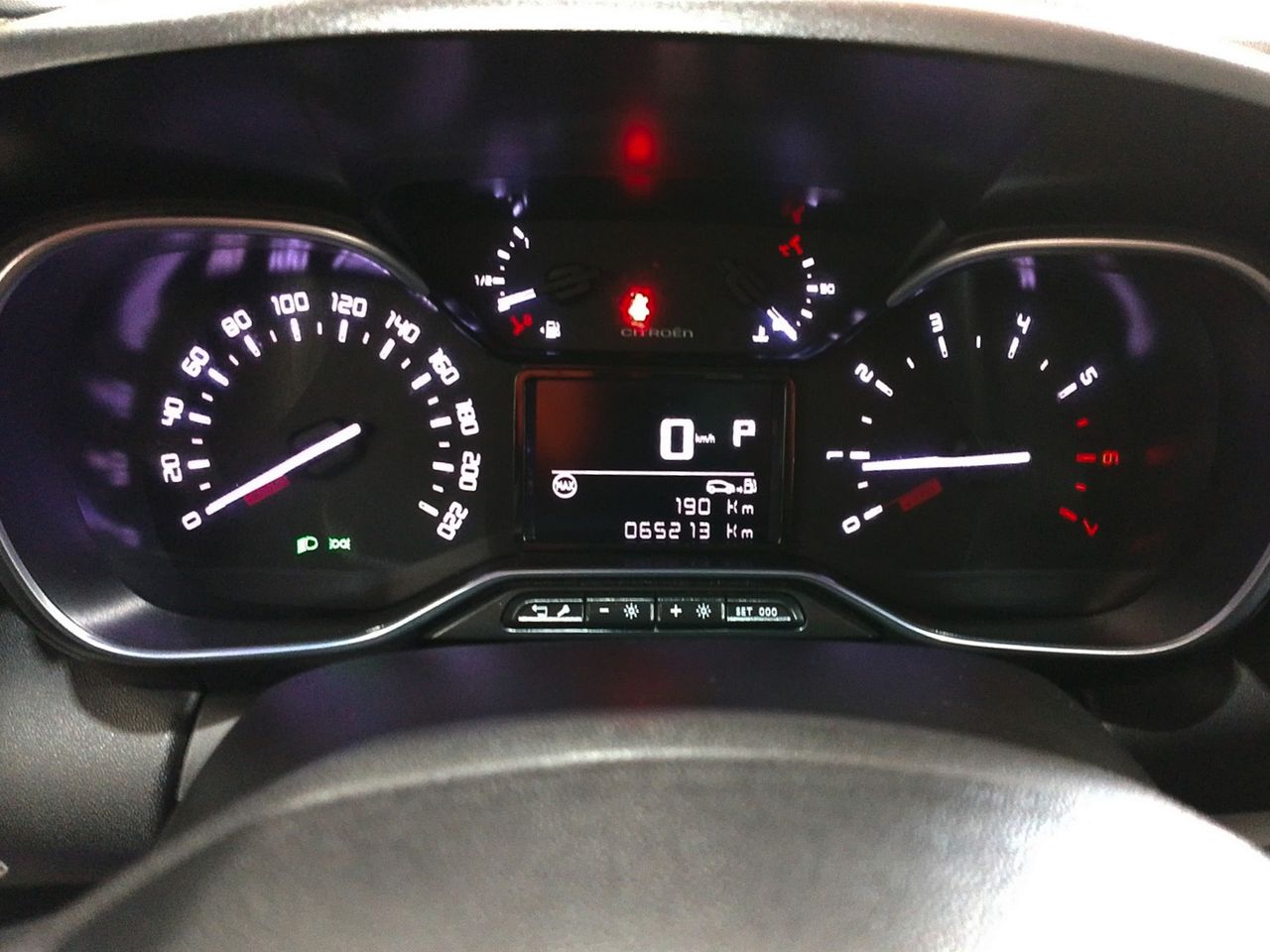 Foto Citroën C3 Aircross 13