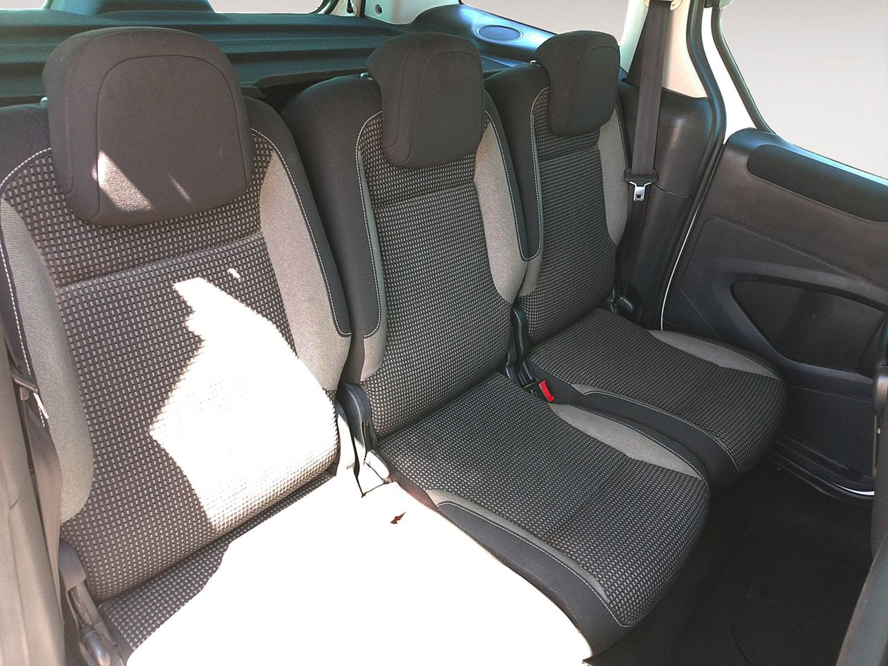 Foto Peugeot Partner 9