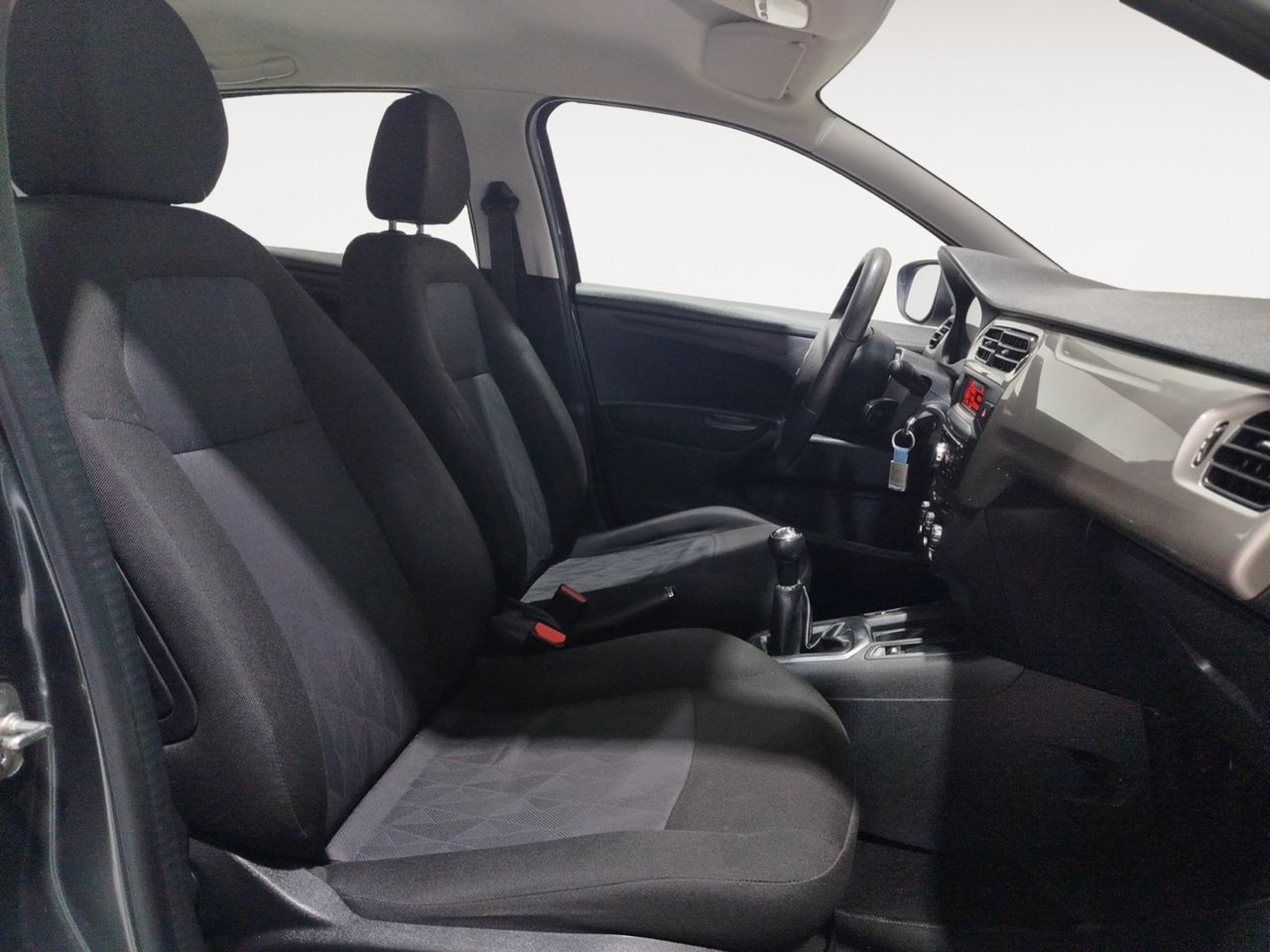 Foto Citroën C-Elysèe 10