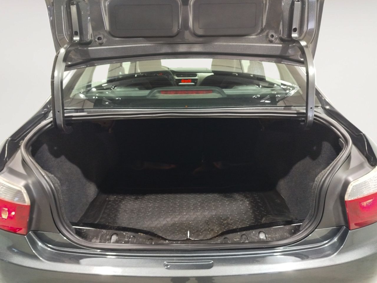 Foto Citroën C-Elysèe 11