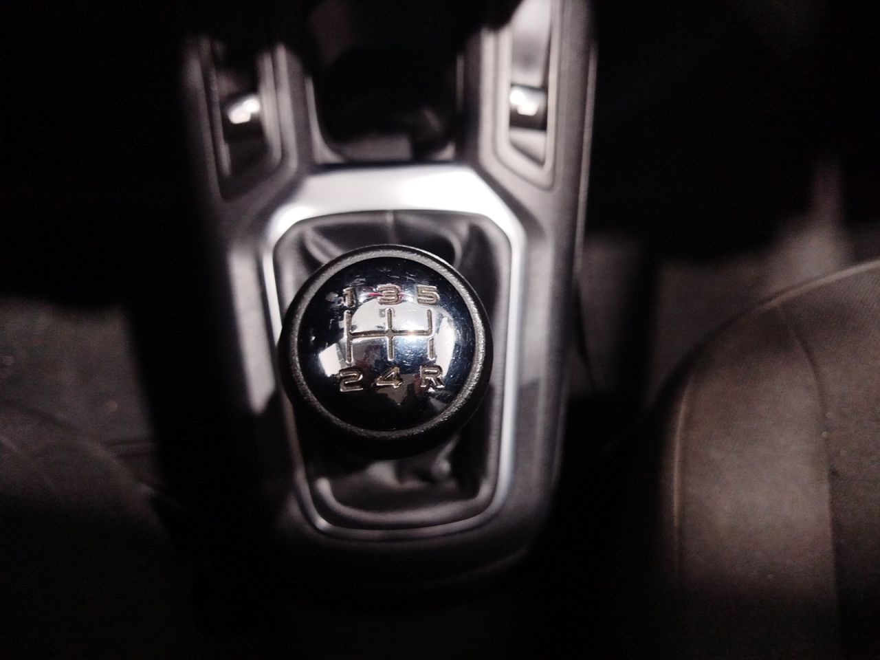 Foto Citroën C-Elysèe 12