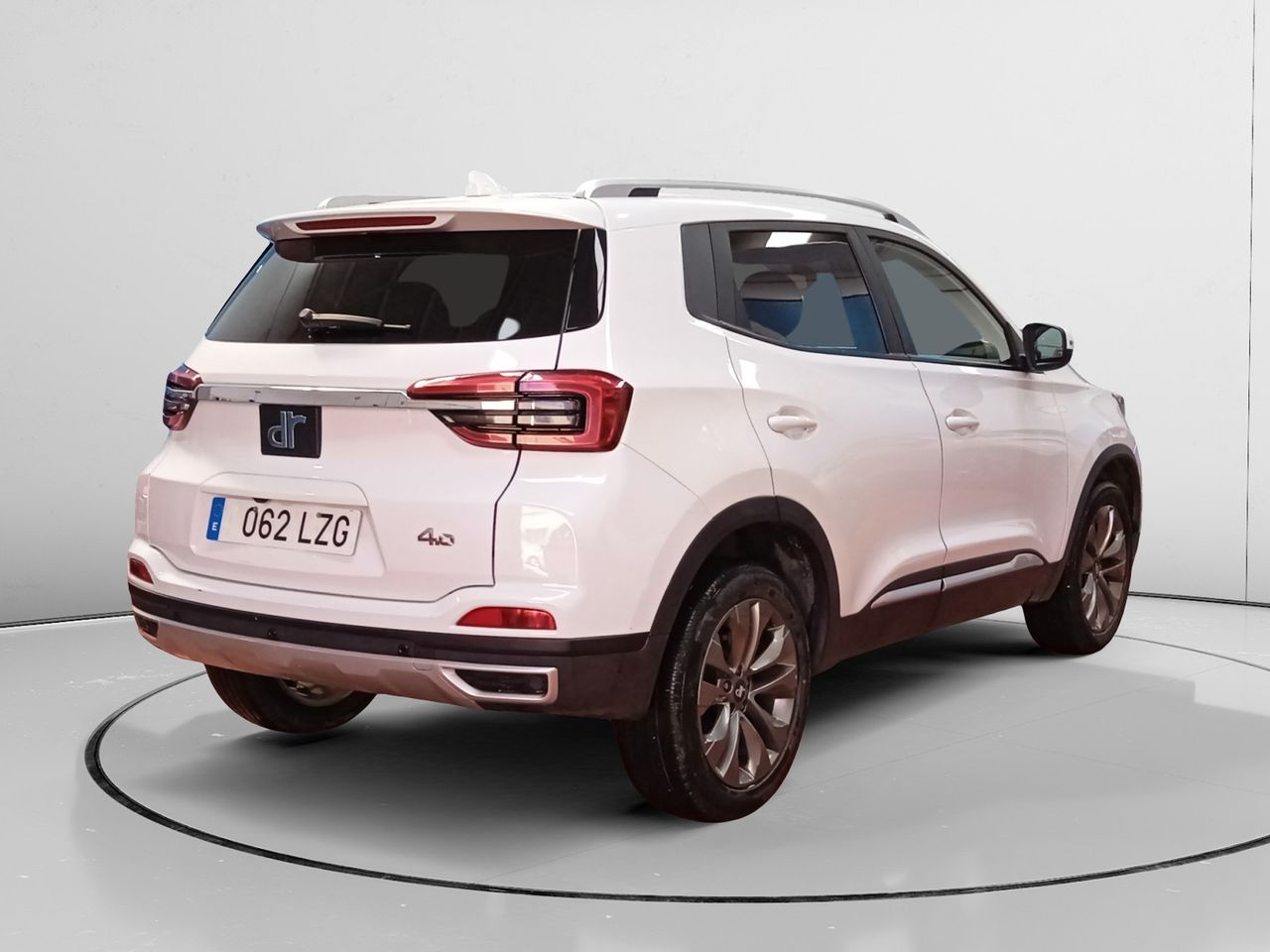 Foto DR Automobiles DR4 2