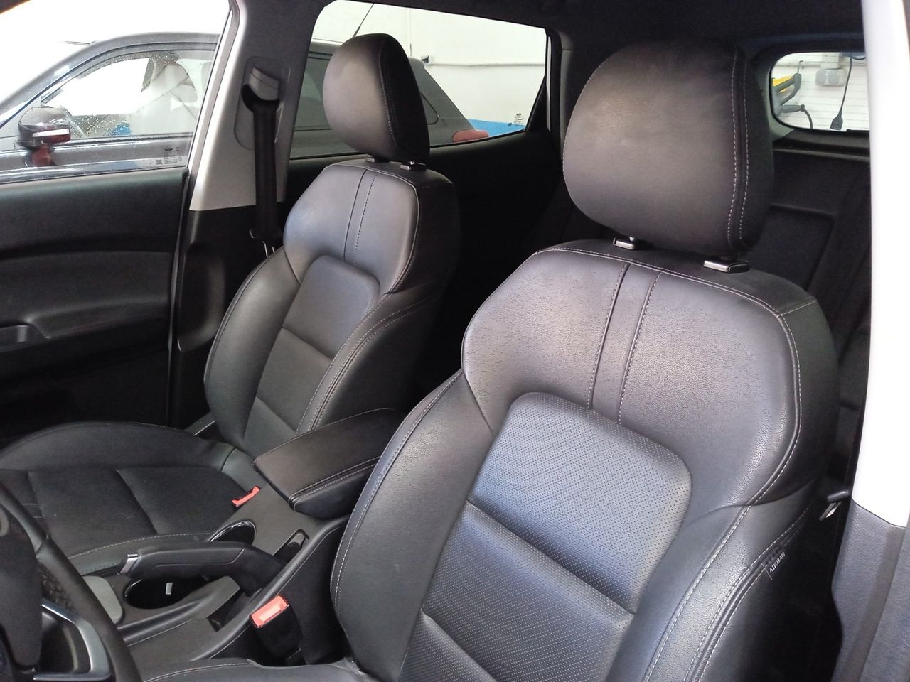 Foto DR Automobiles DR4 19