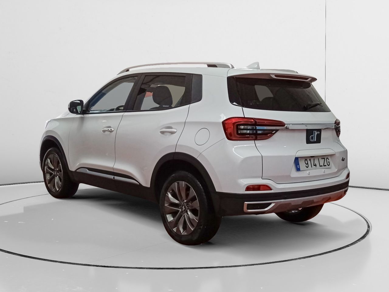 Foto DR Automobiles DR4 4