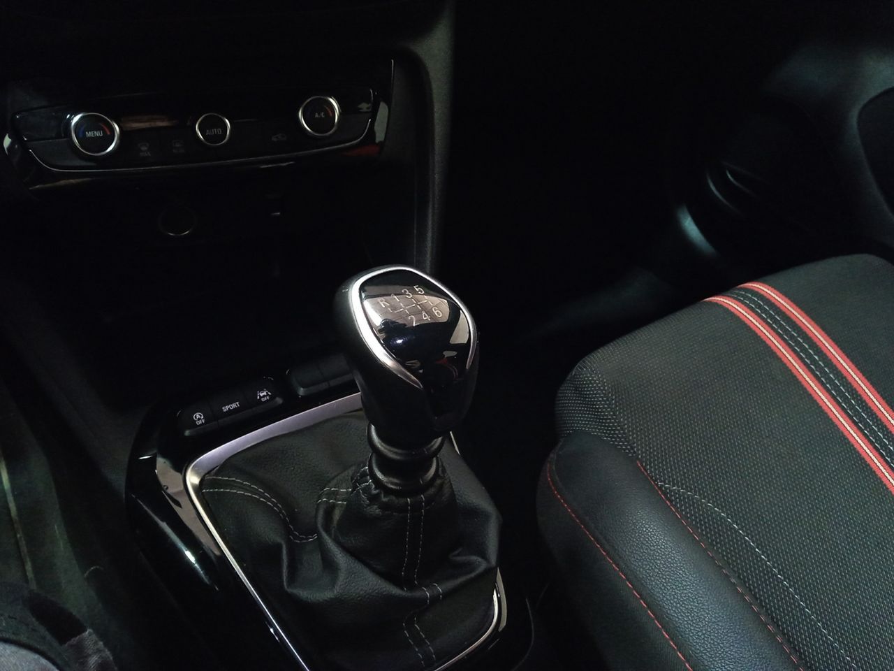 Foto Opel Corsa 12