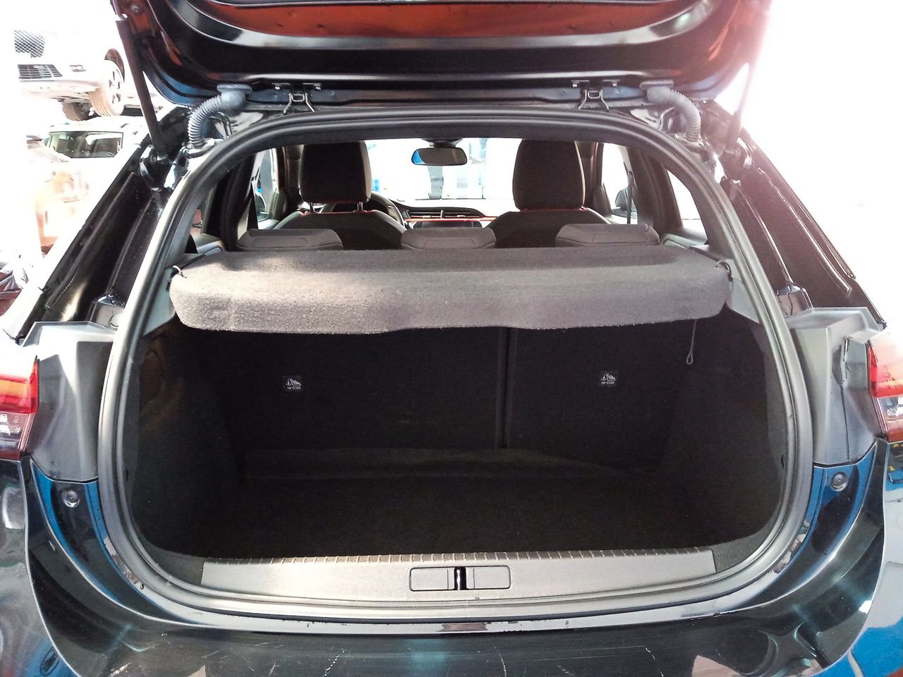 Foto Opel Corsa 11