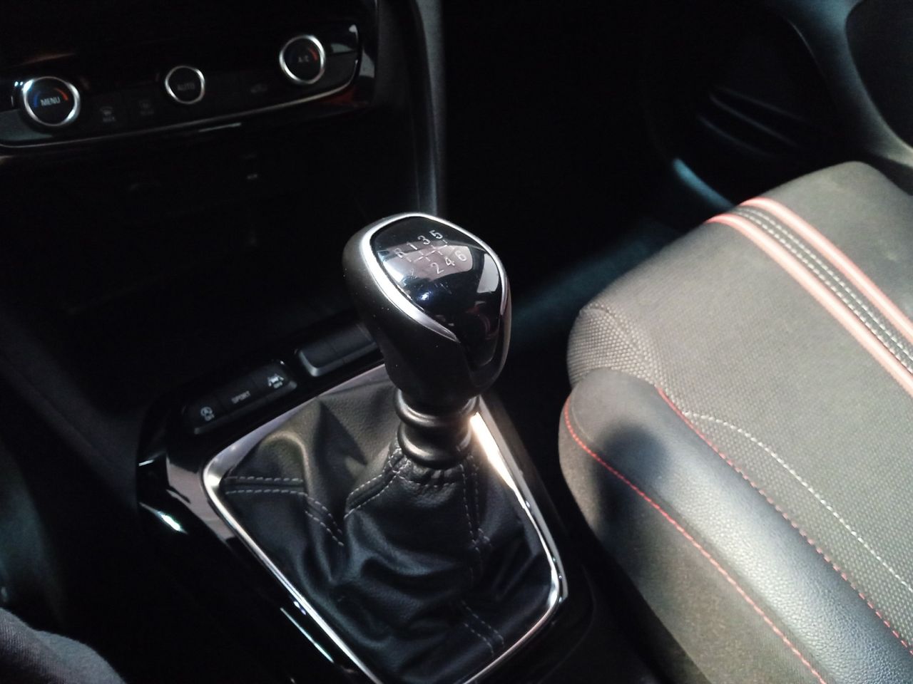 Foto Opel Corsa 12