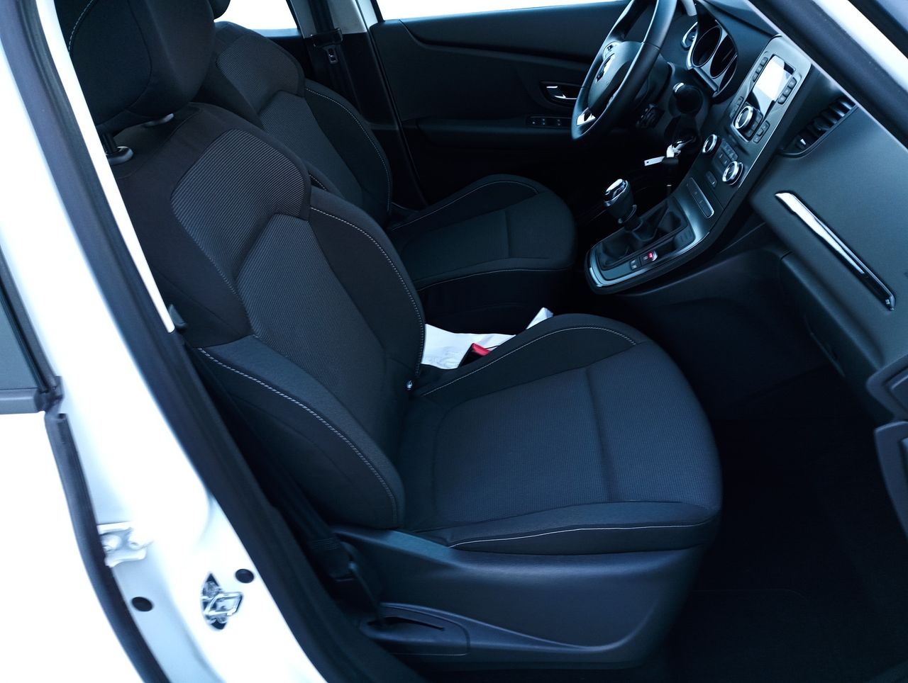 Foto Renault Scénic 10