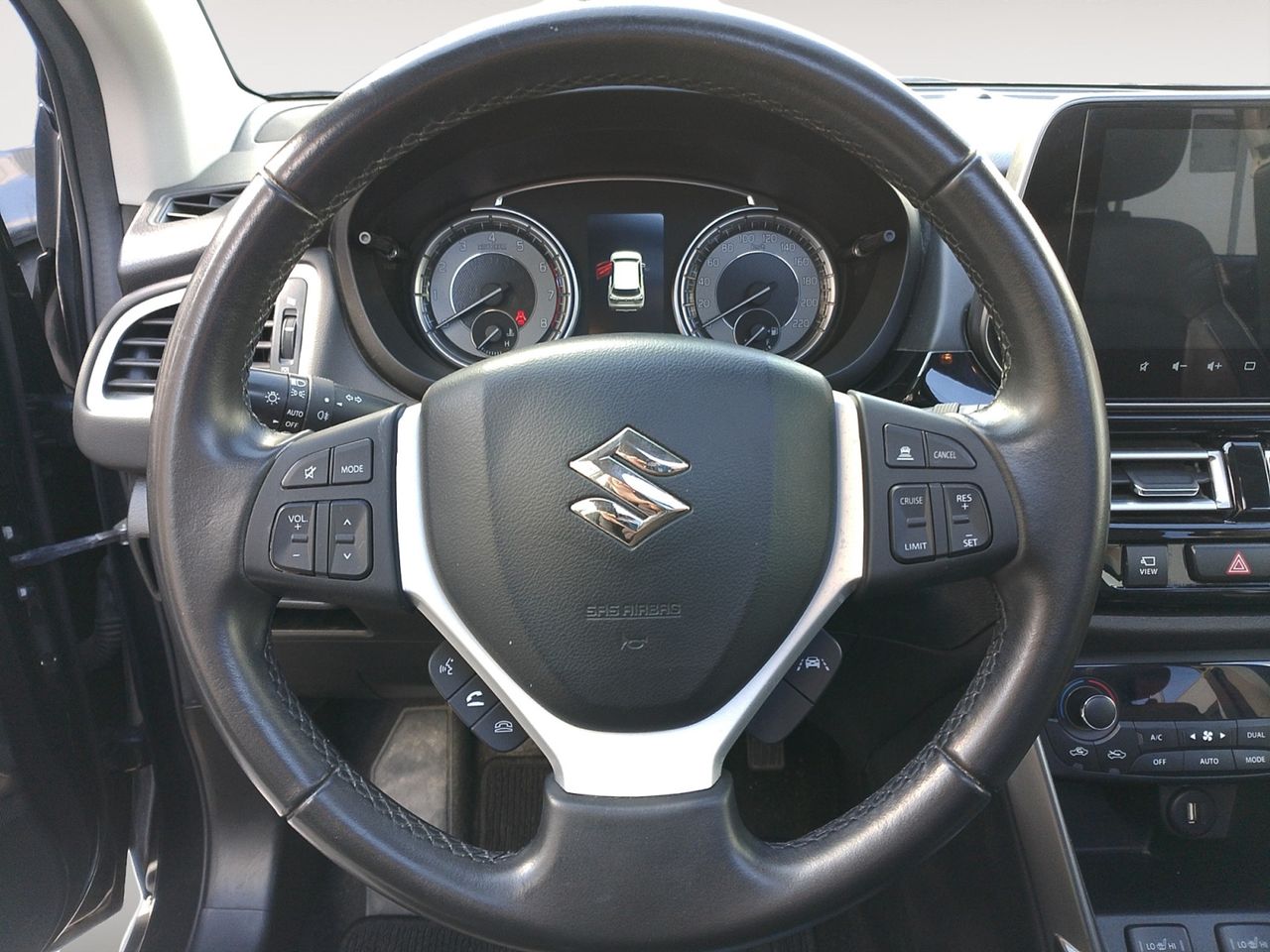 Foto Suzuki S-Cross 7