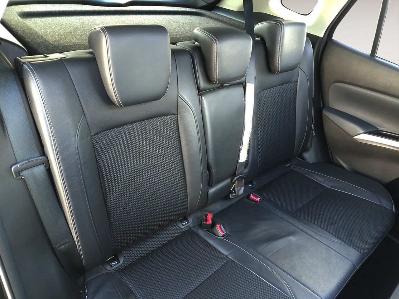 Foto Suzuki S-Cross 9