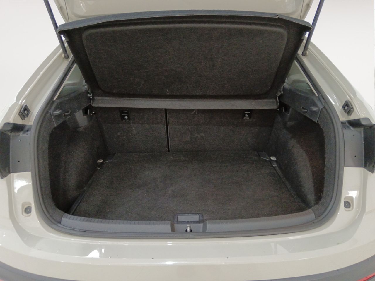 Foto Volkswagen Taigo 11