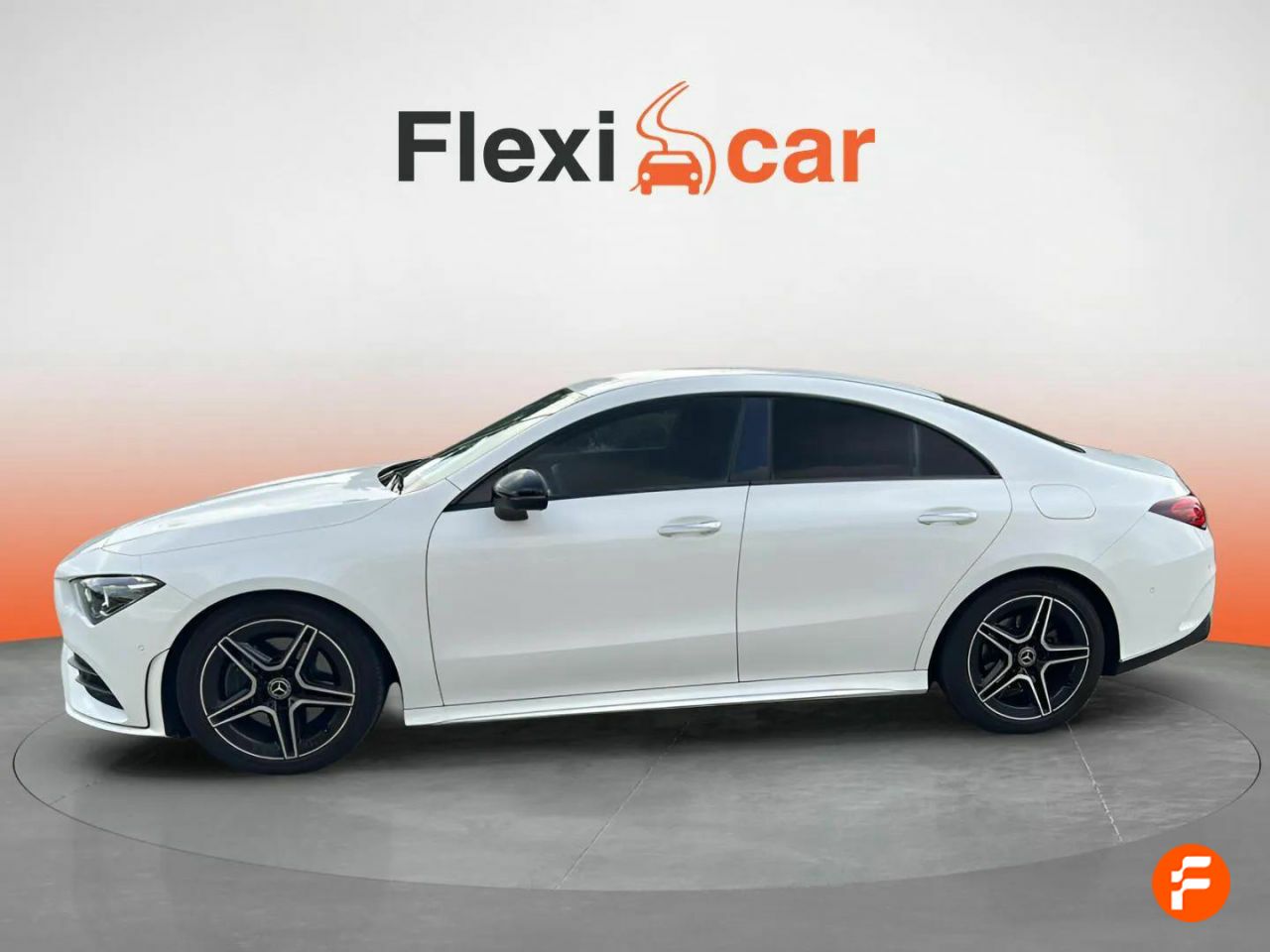 Foto Mercedes-Benz Clase CLA 2