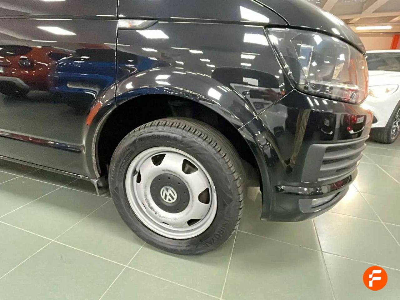 Foto Volkswagen Caravelle 18