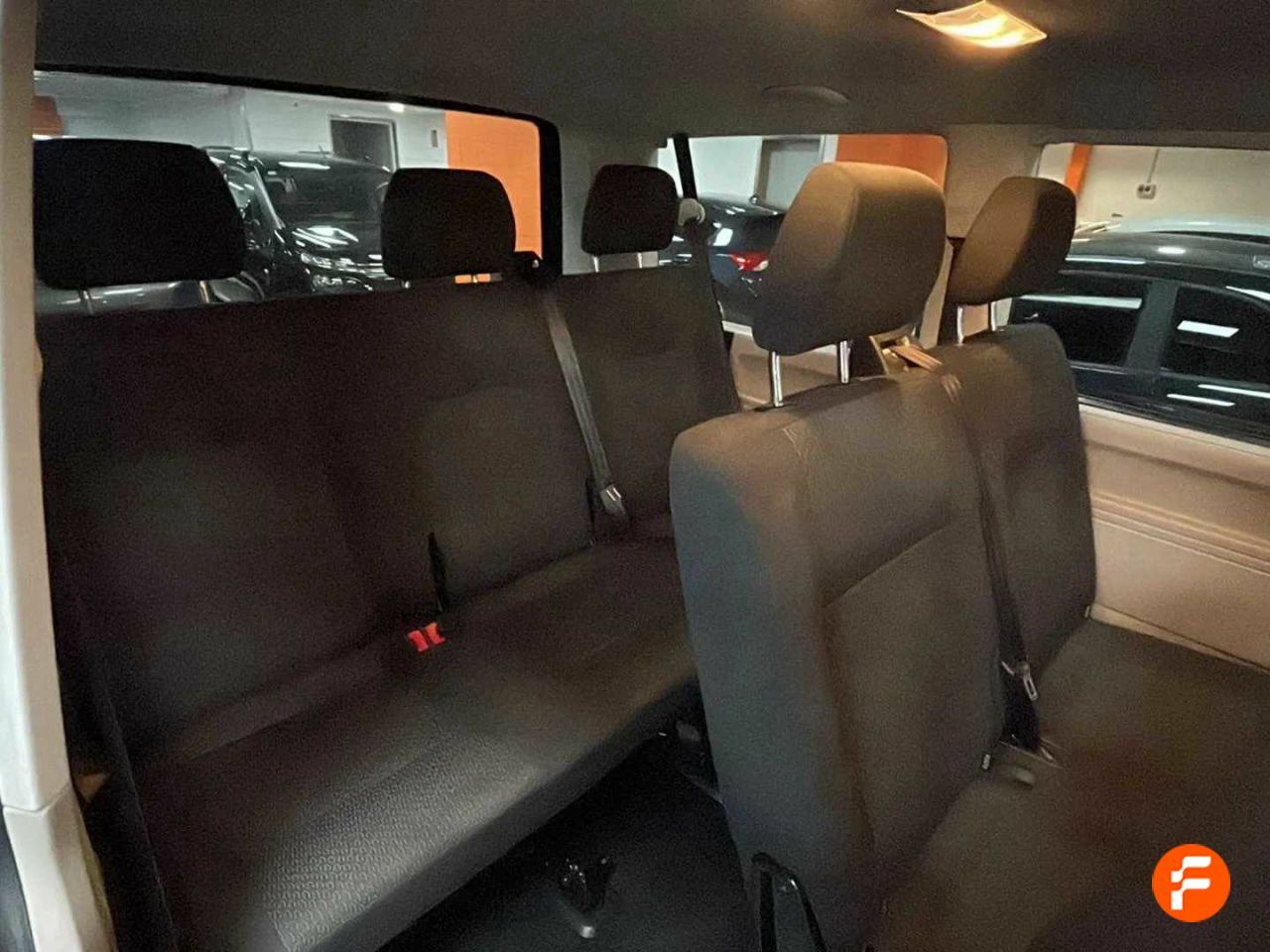 Foto Volkswagen Caravelle 22