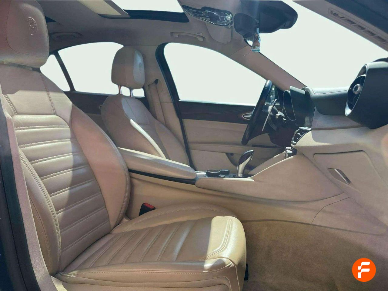 Foto Alfa Romeo Giulia 12