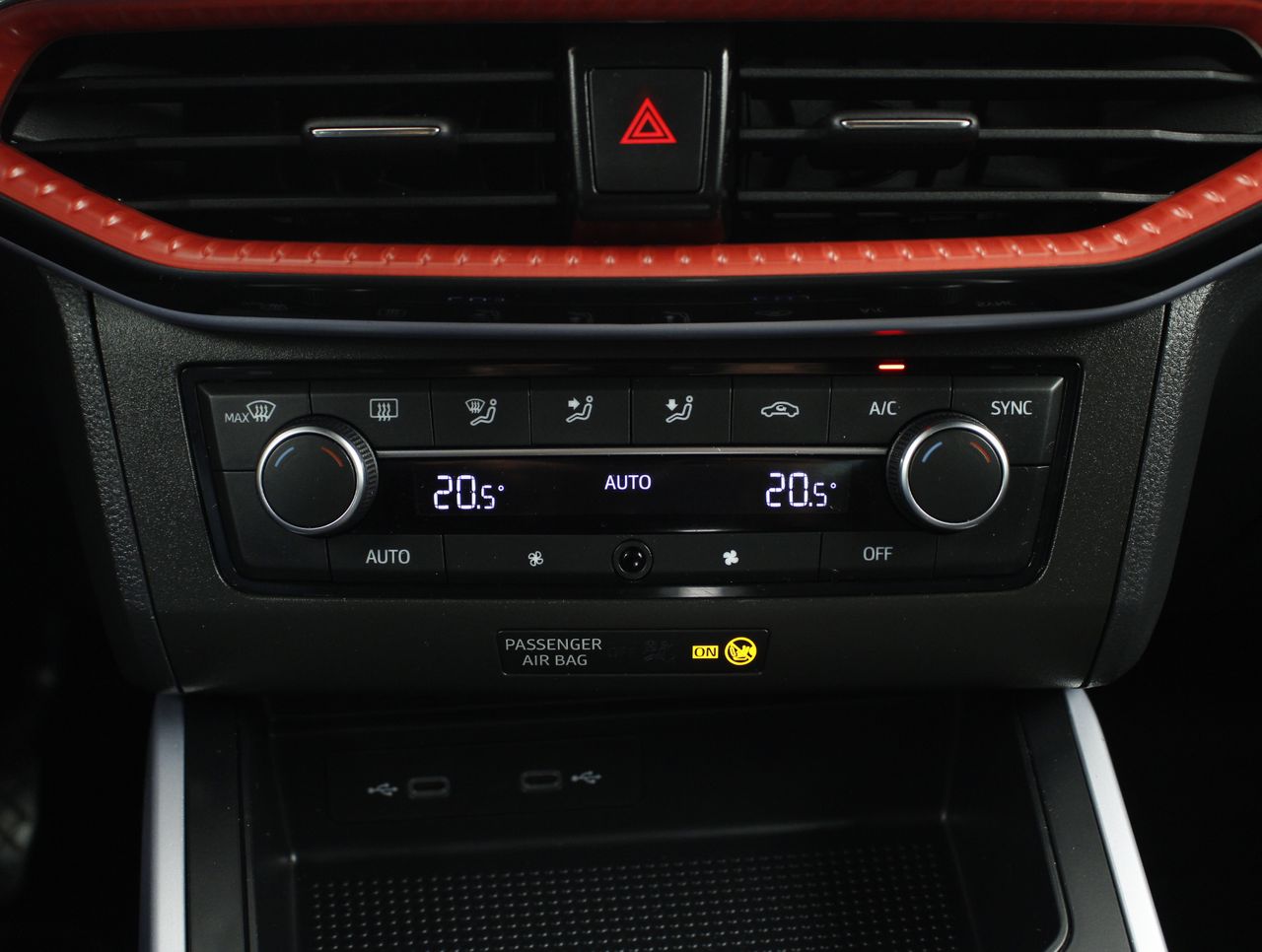 Foto Seat Arona 11