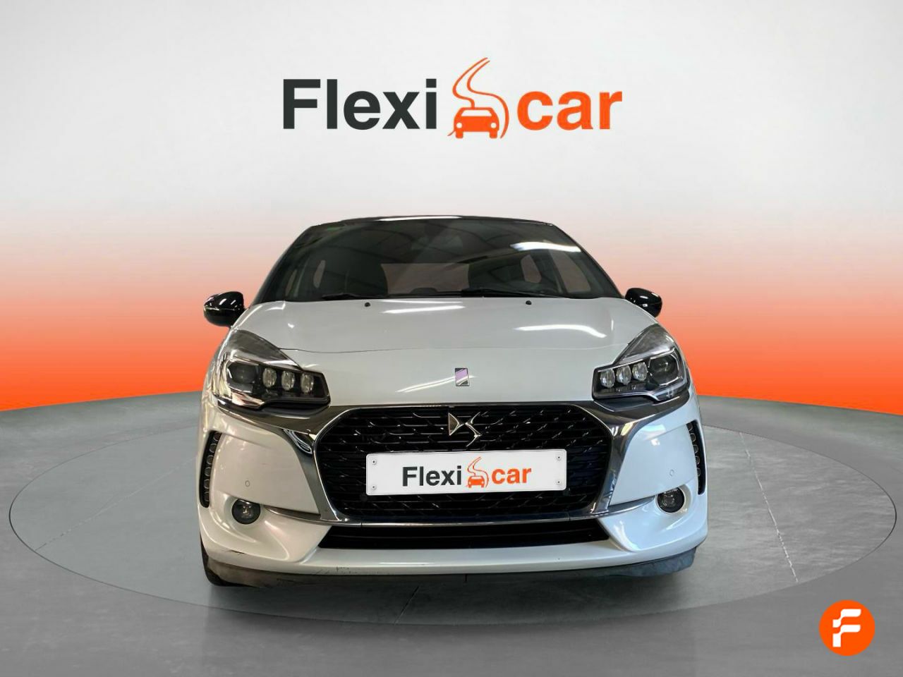 Foto DS Automobiles DS 3 2