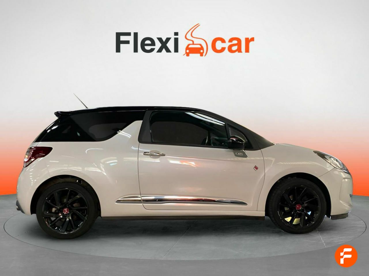 Foto DS Automobiles DS 3 4