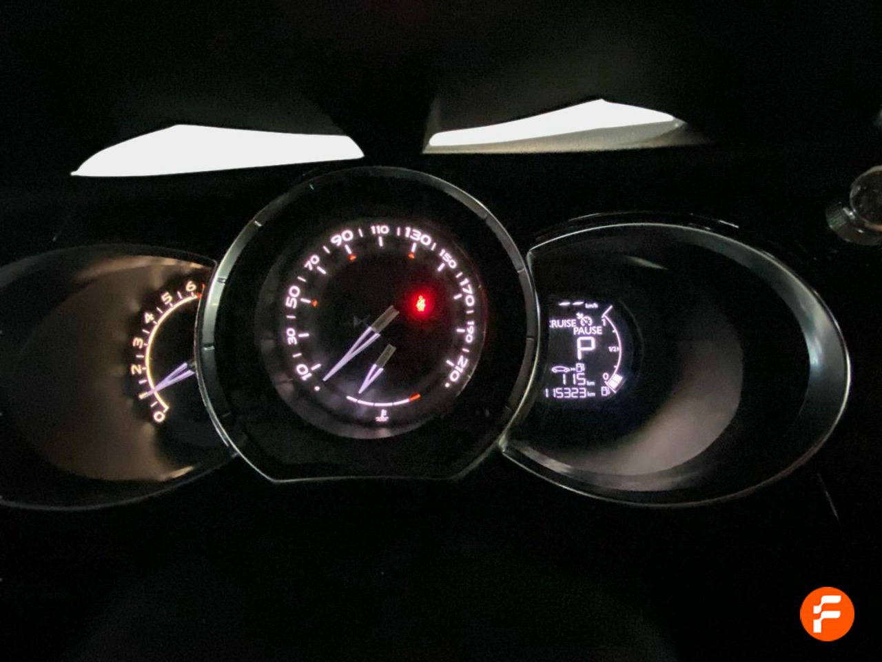 Foto DS Automobiles DS 3 10