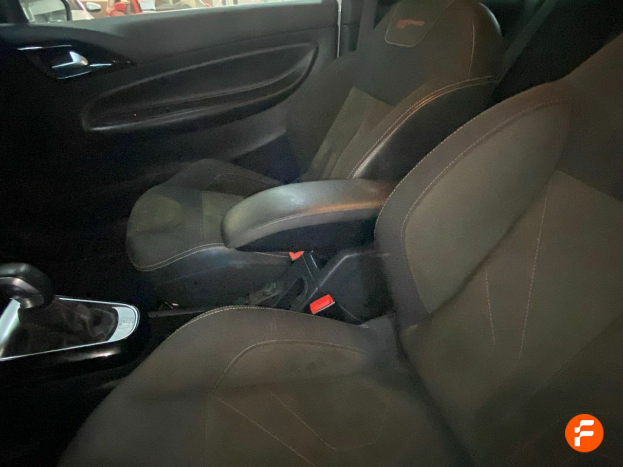 Foto DS Automobiles DS 3 18