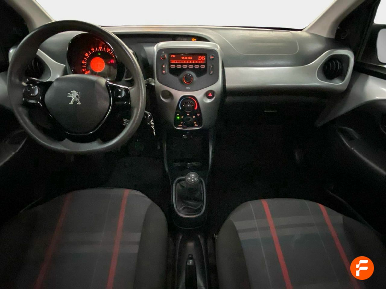 Foto Peugeot 108 10