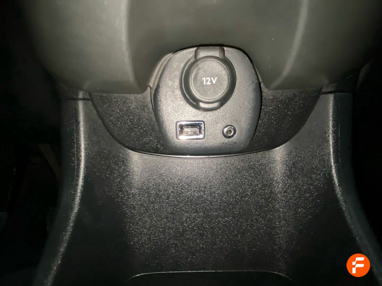 Foto Peugeot 108 21