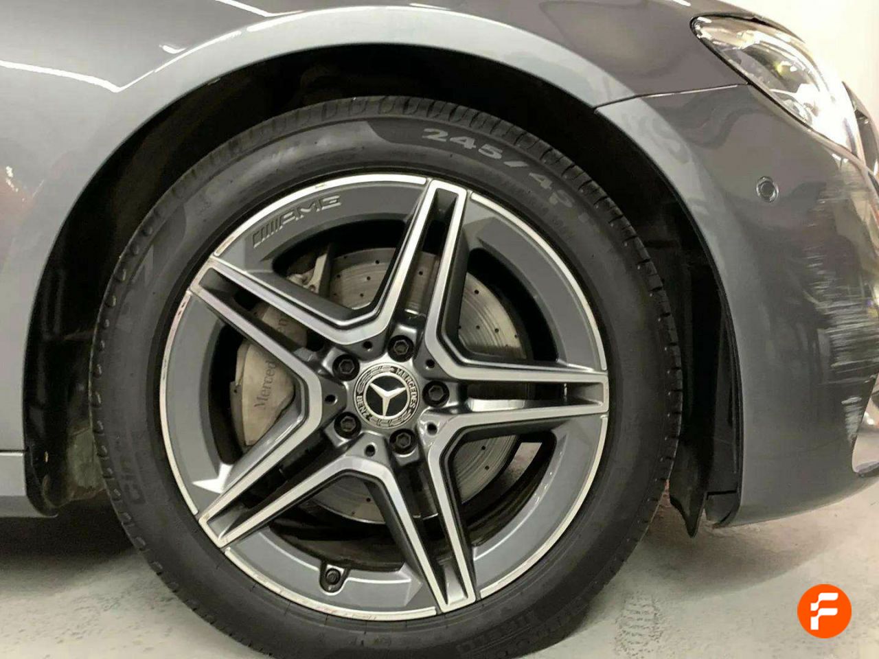 Foto Mercedes-Benz Clase E 18
