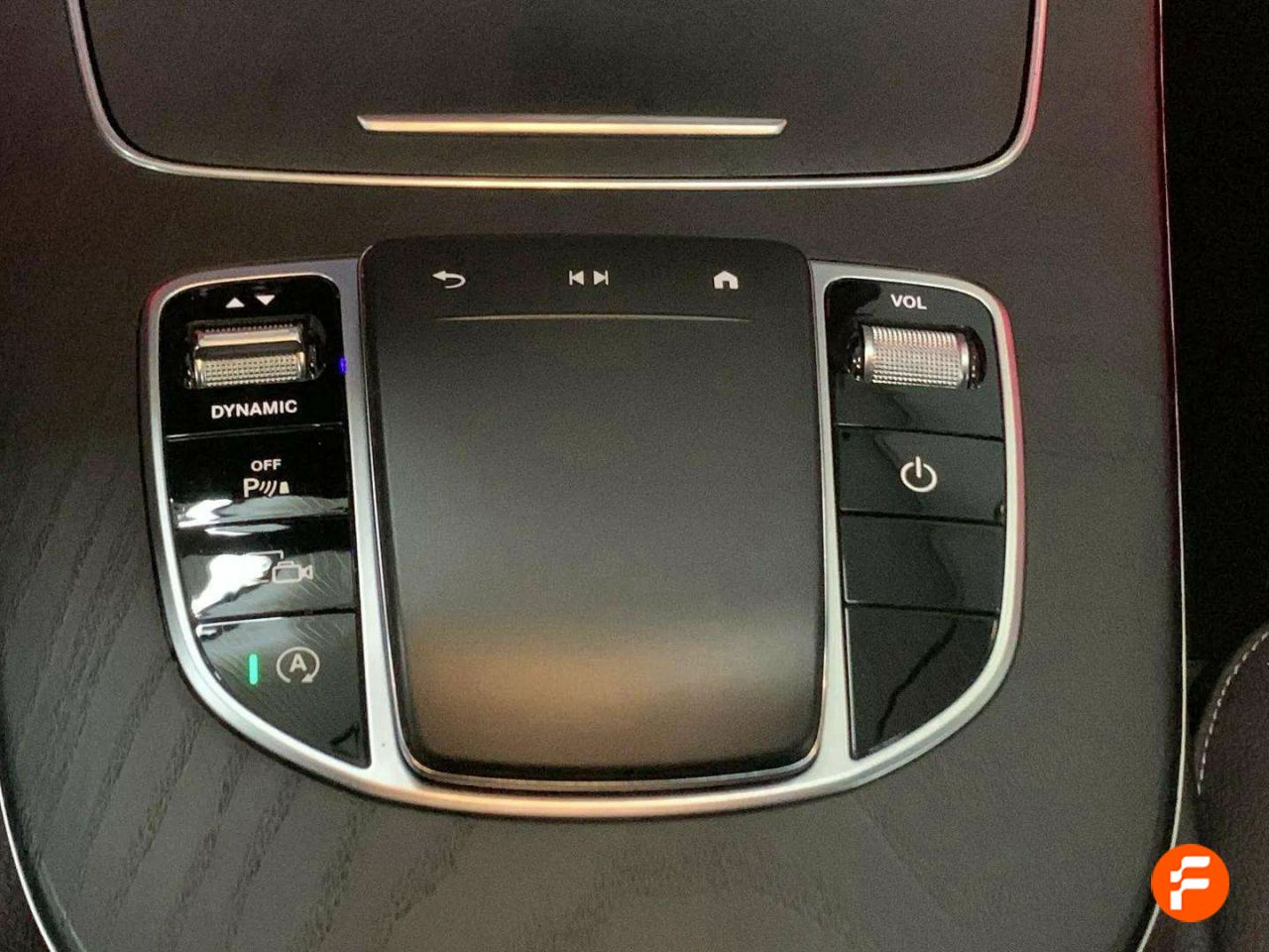 Foto Mercedes-Benz Clase E 28