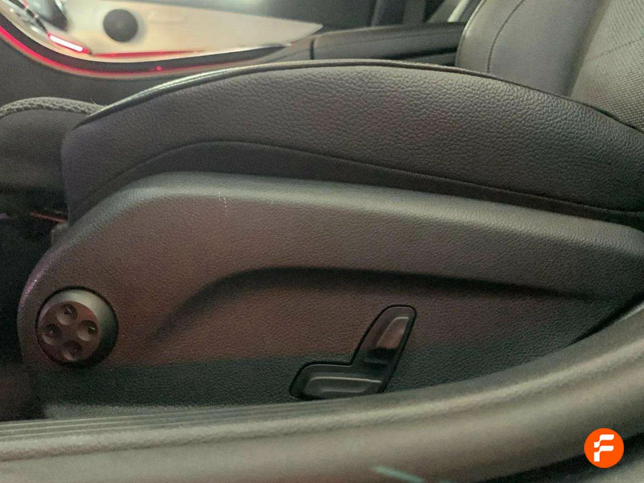 Foto Mercedes-Benz Clase E 31