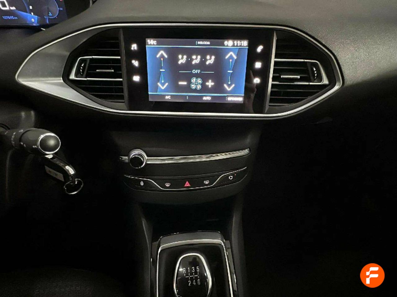 Foto Peugeot 308 10