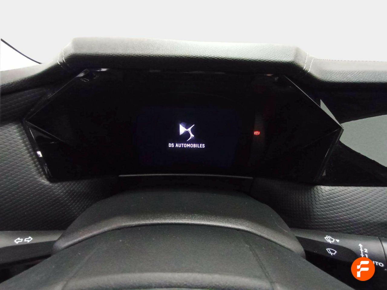 Foto DS Automobiles DS 4 10