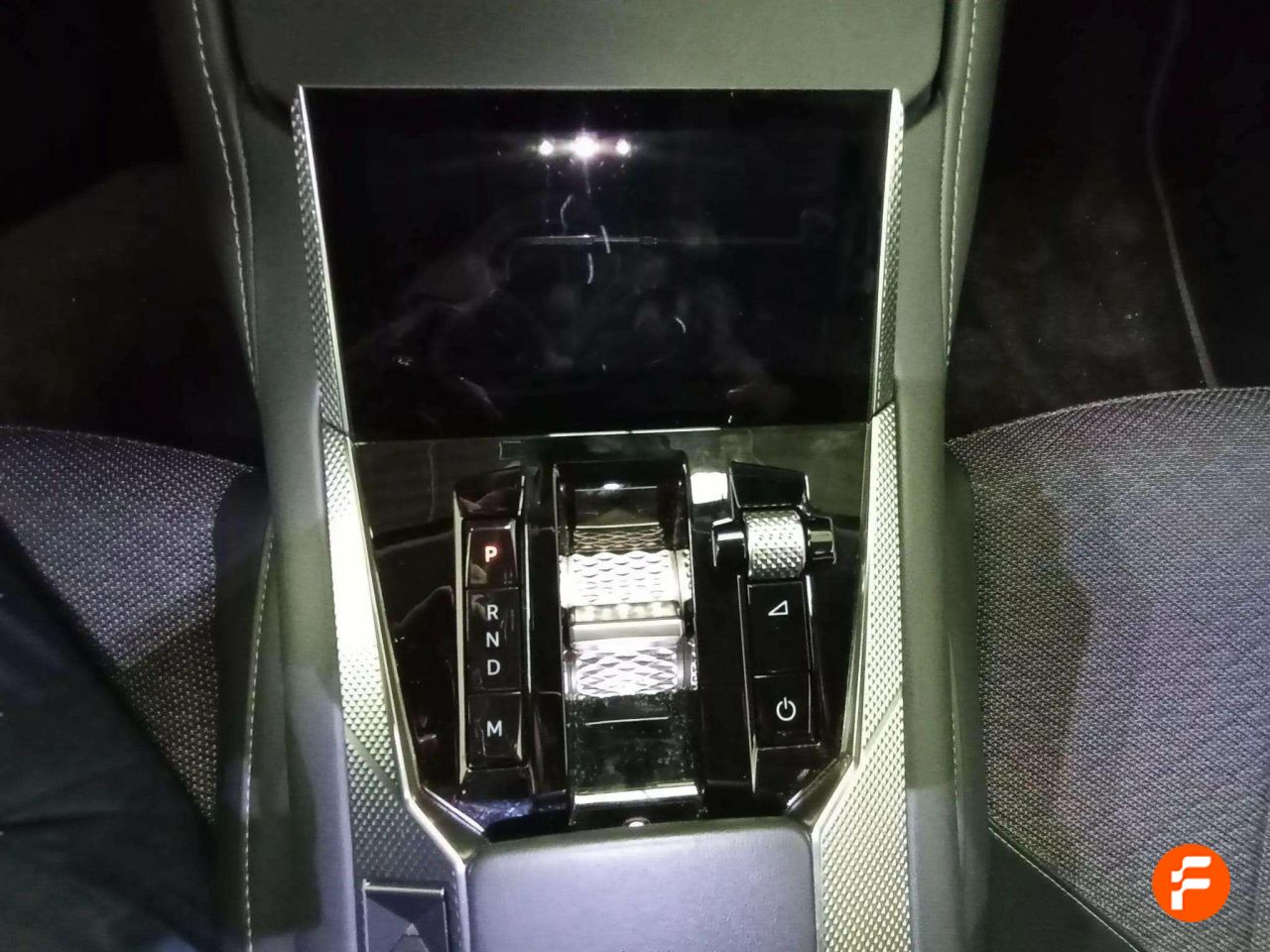 Foto DS Automobiles DS 4 11