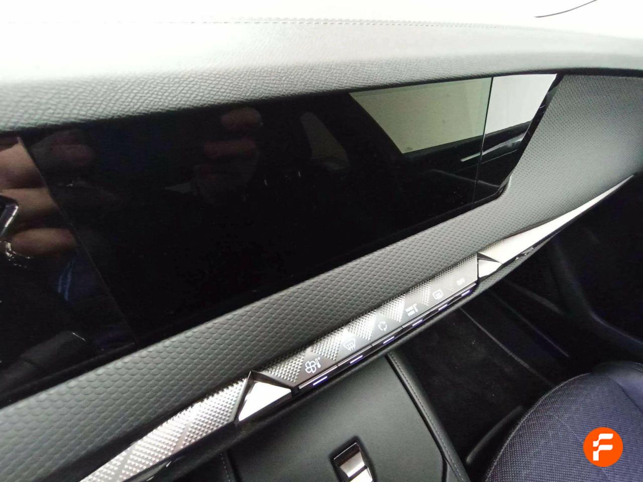 Foto DS Automobiles DS 4 12
