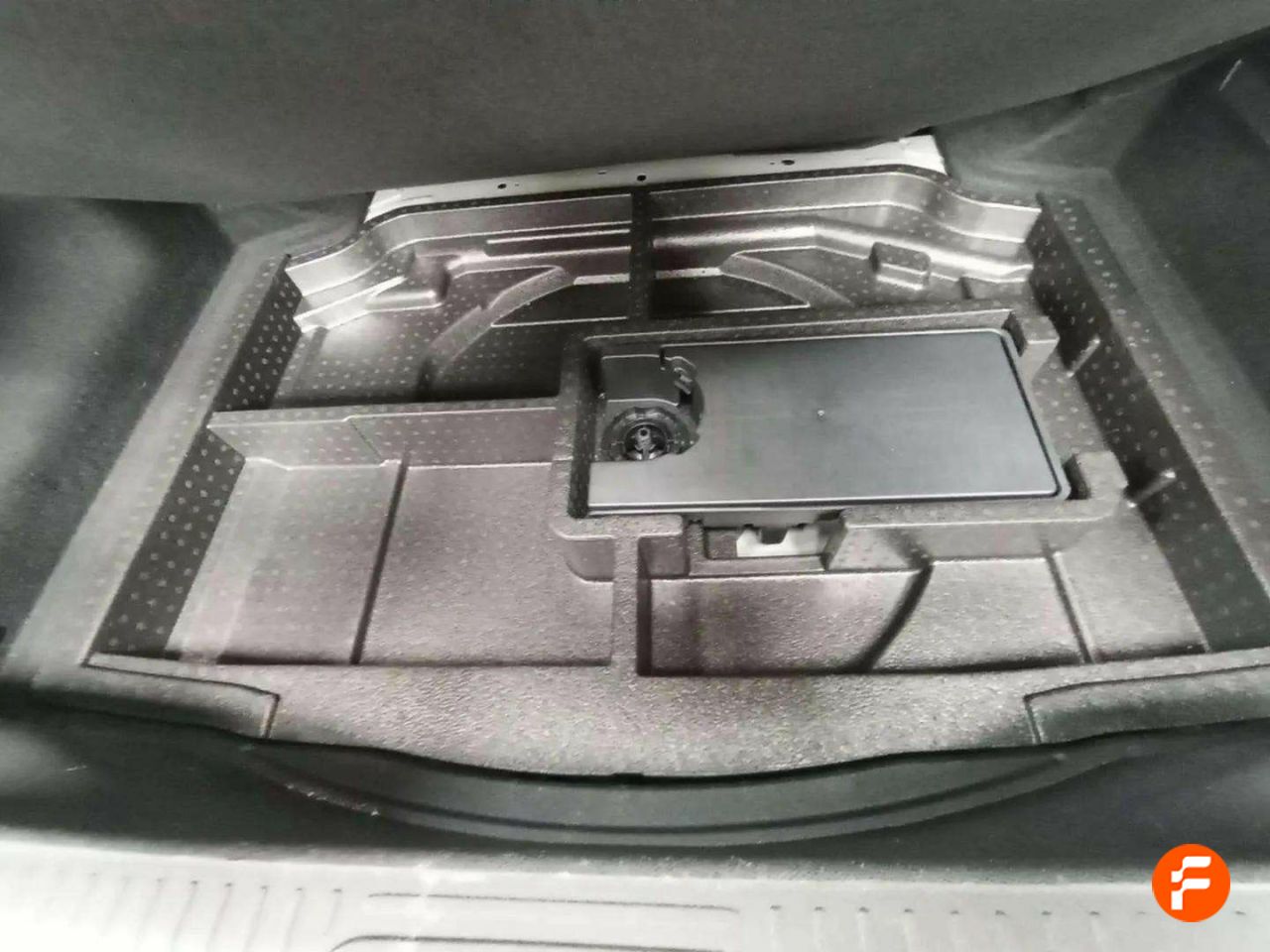 Foto DS Automobiles DS 4 16