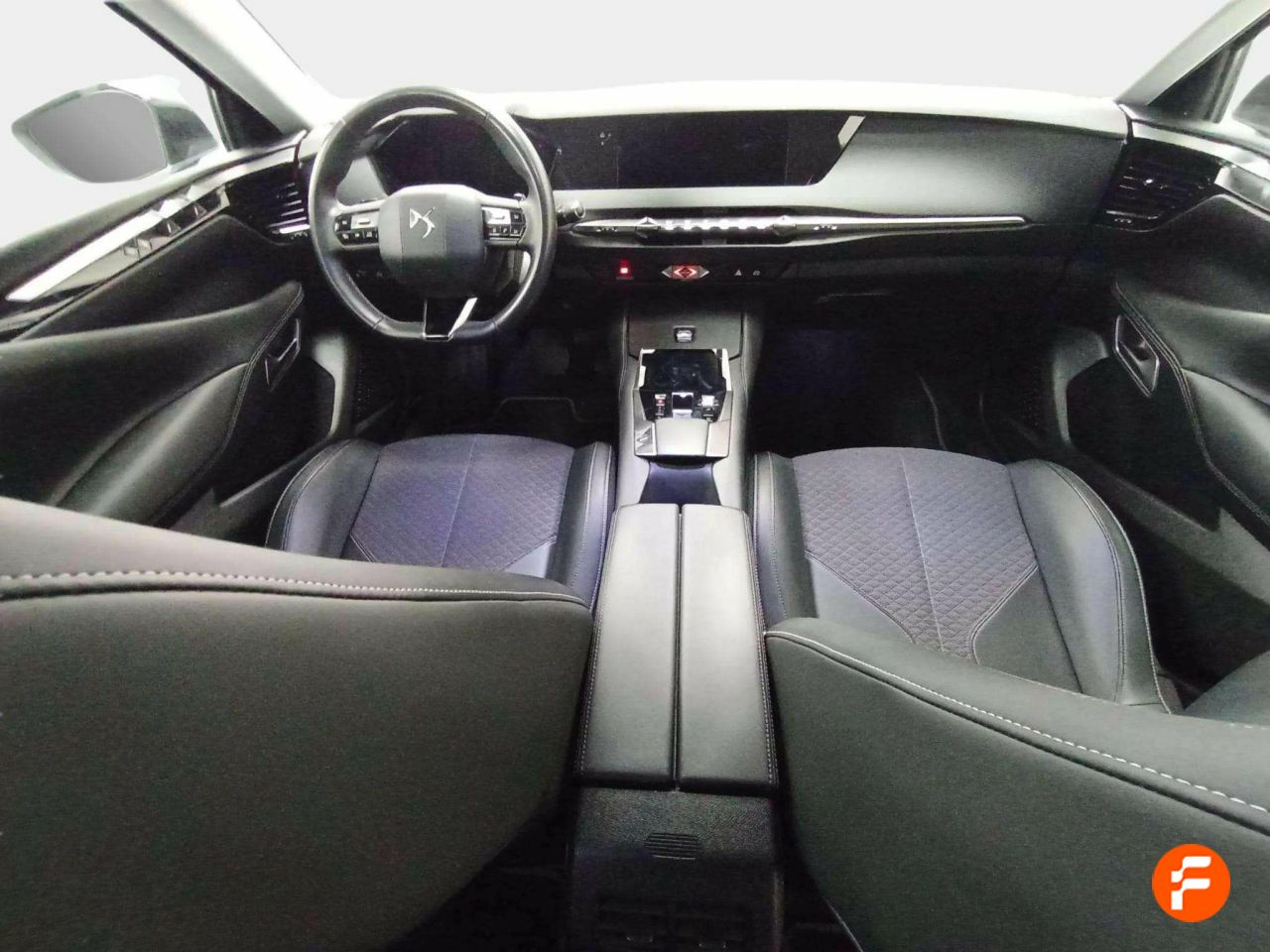 Foto DS Automobiles DS 4 18