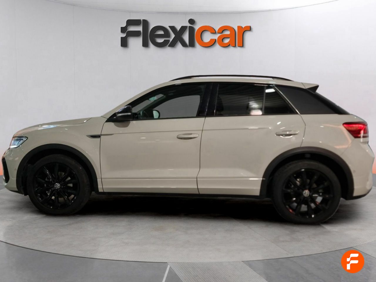 Foto Volkswagen T-Roc 3