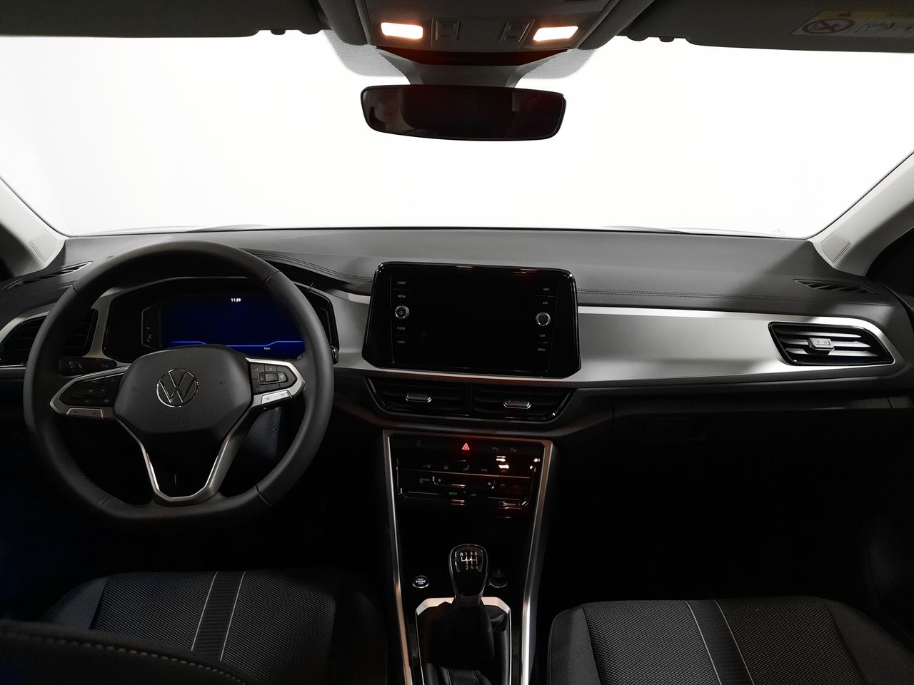 Foto Volkswagen T-Roc 4