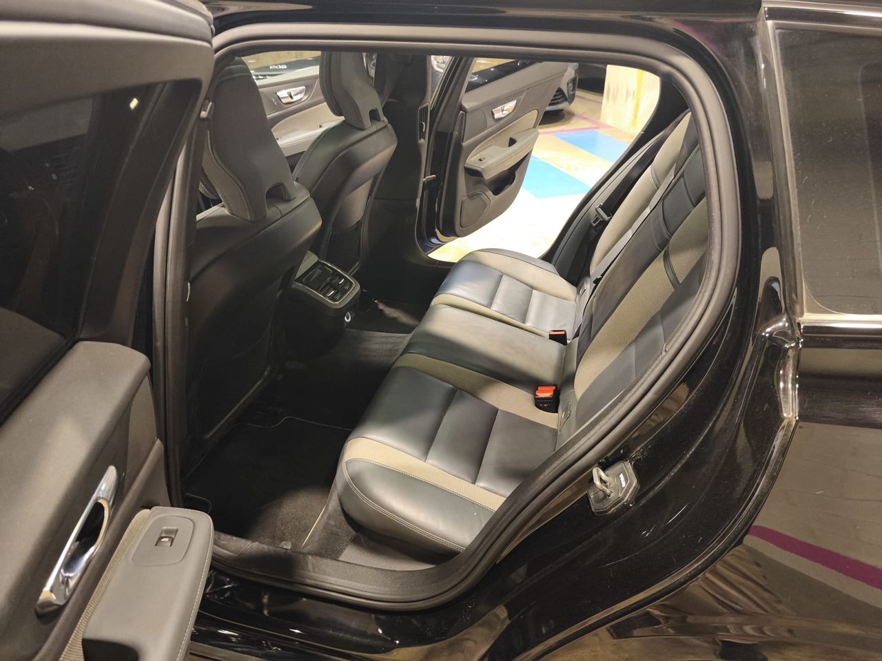 Foto Volvo V60 7
