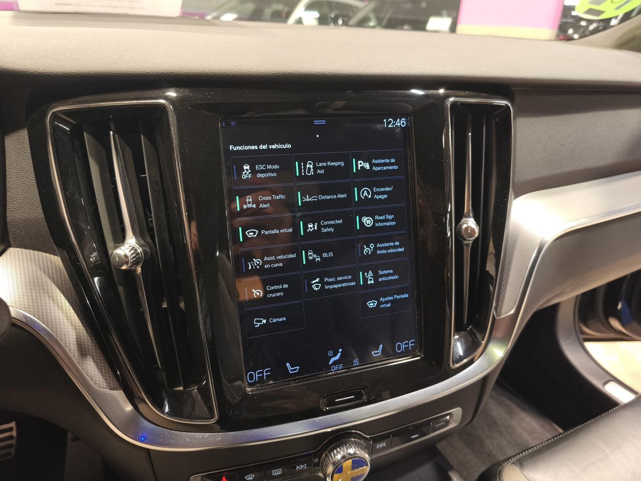 Foto Volvo V60 13
