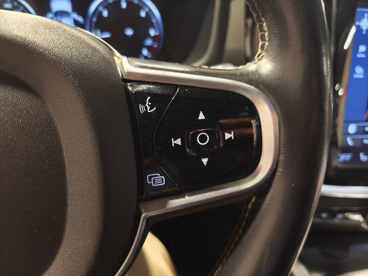 Foto Volvo V60 17