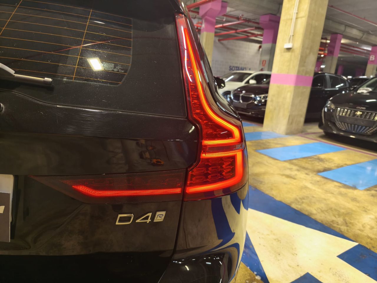 Foto Volvo V60 28