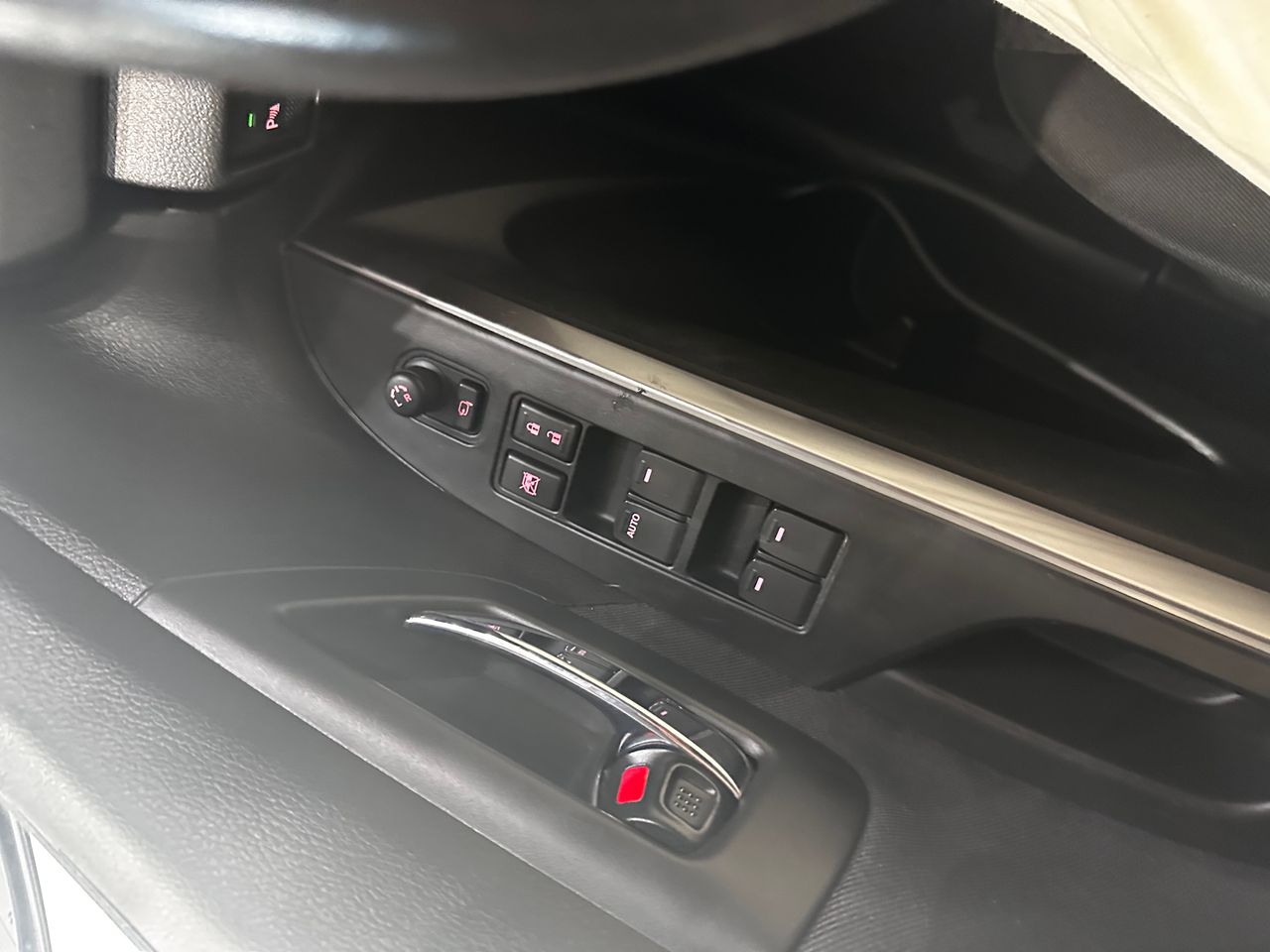 Foto Suzuki S-Cross 16