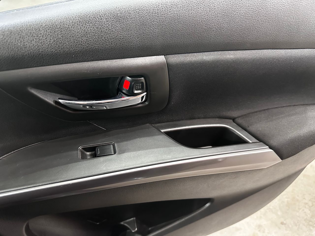 Foto Suzuki S-Cross 17