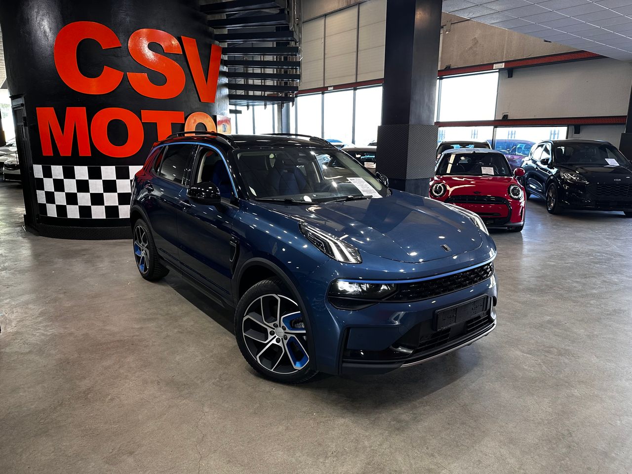 Foto LYNK&CO 01 4