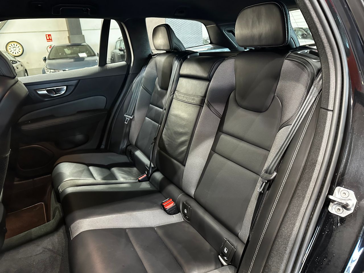 Foto Volvo V60 11