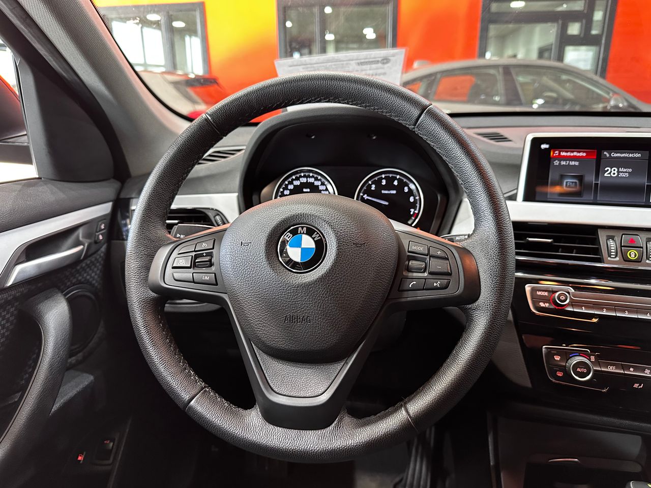 Foto BMW X1 13