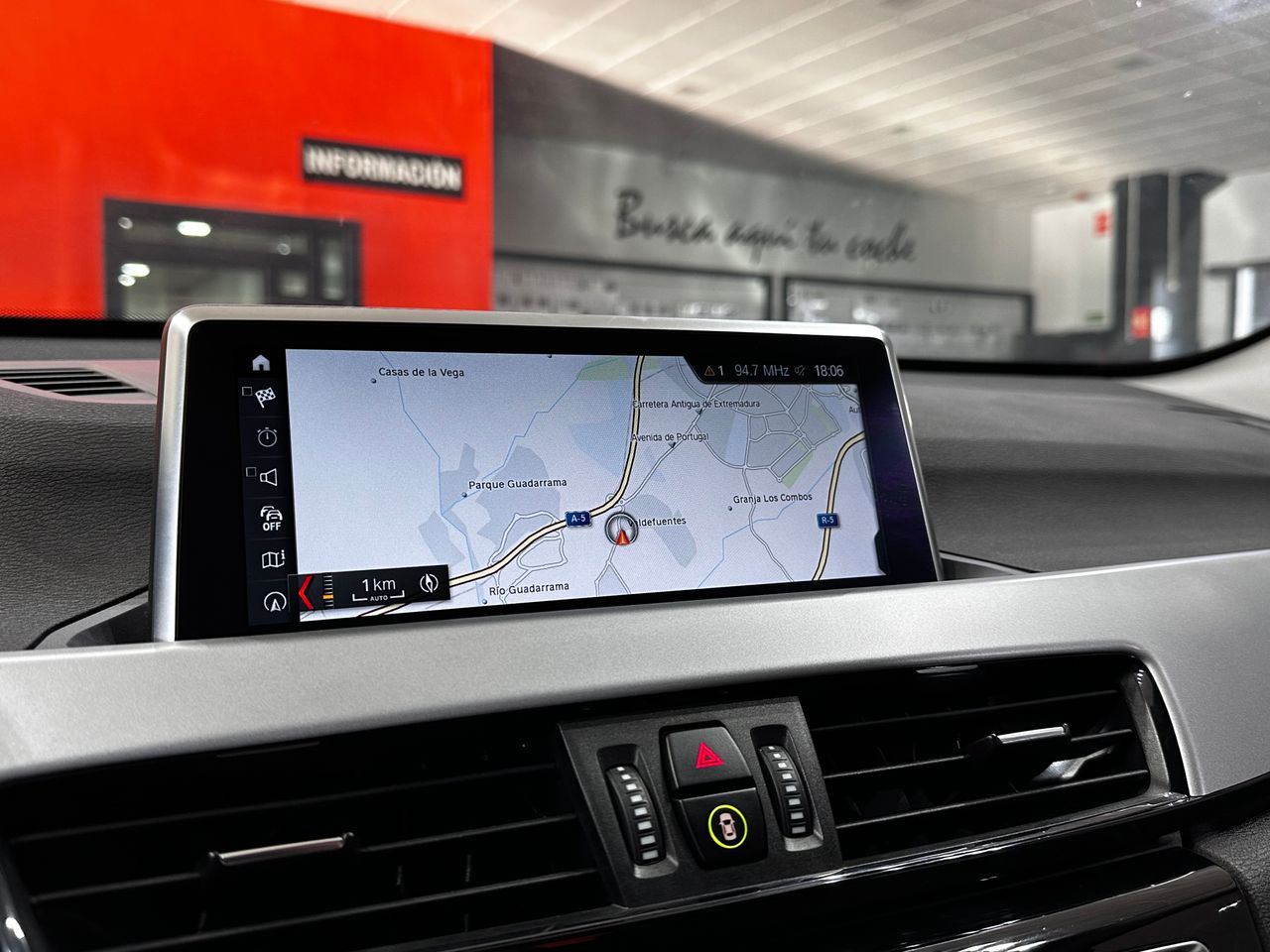 Foto BMW X1 16