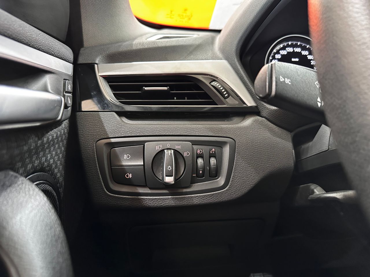 Foto BMW X1 19