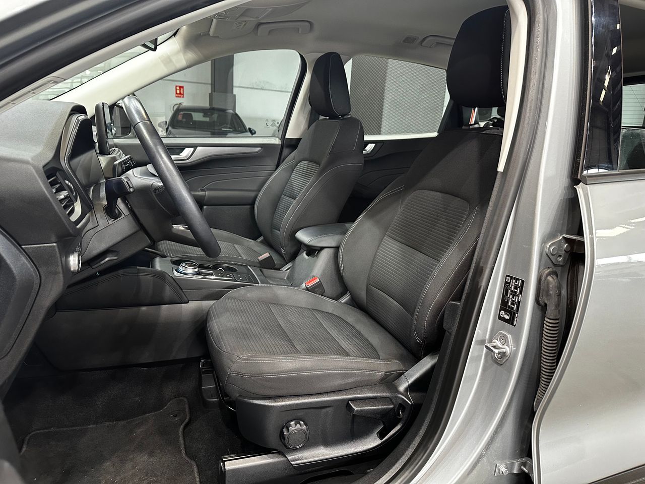 Foto Ford Kuga 9